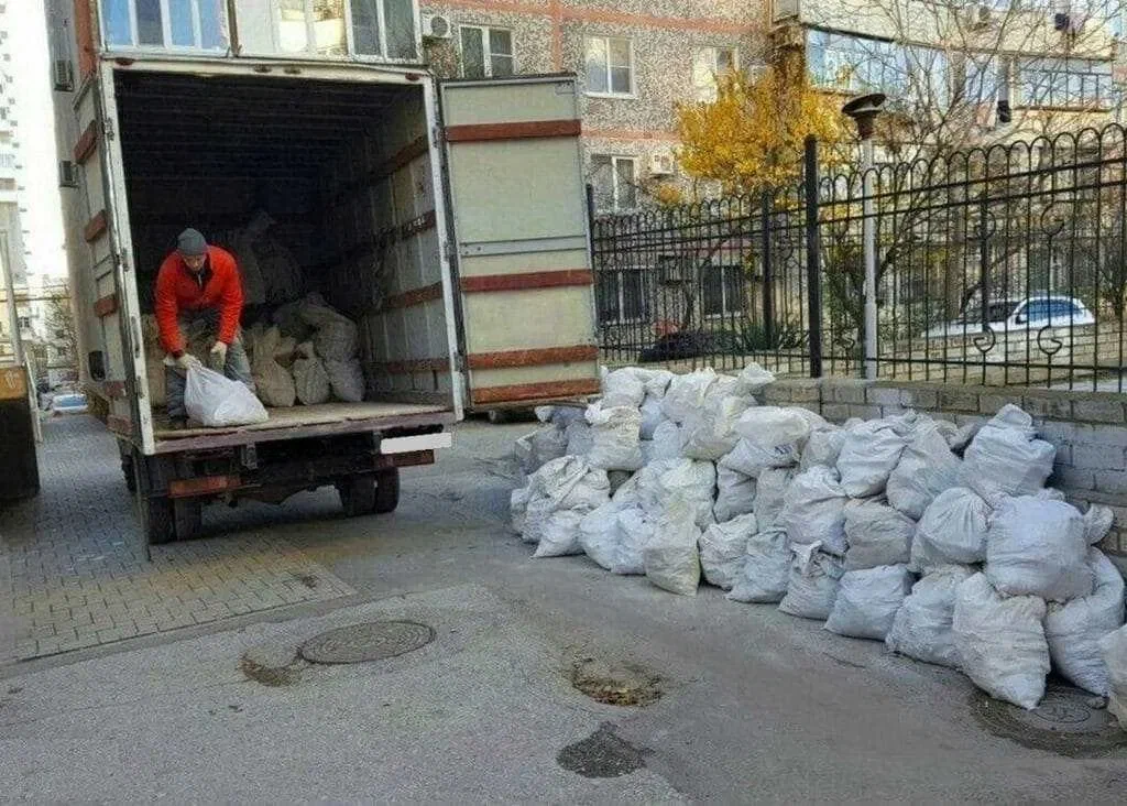 Вывоз мусора после переезда в Балахне в октябре