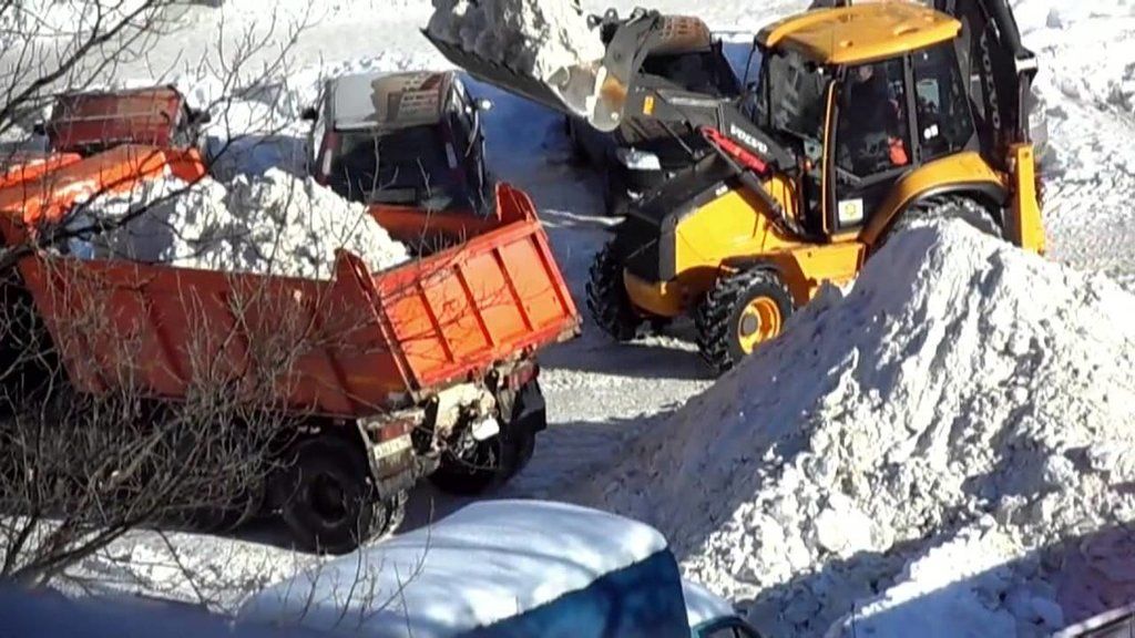 Вывоз снега с погрузкой в Балахне для организаций и частных лиц в октябре